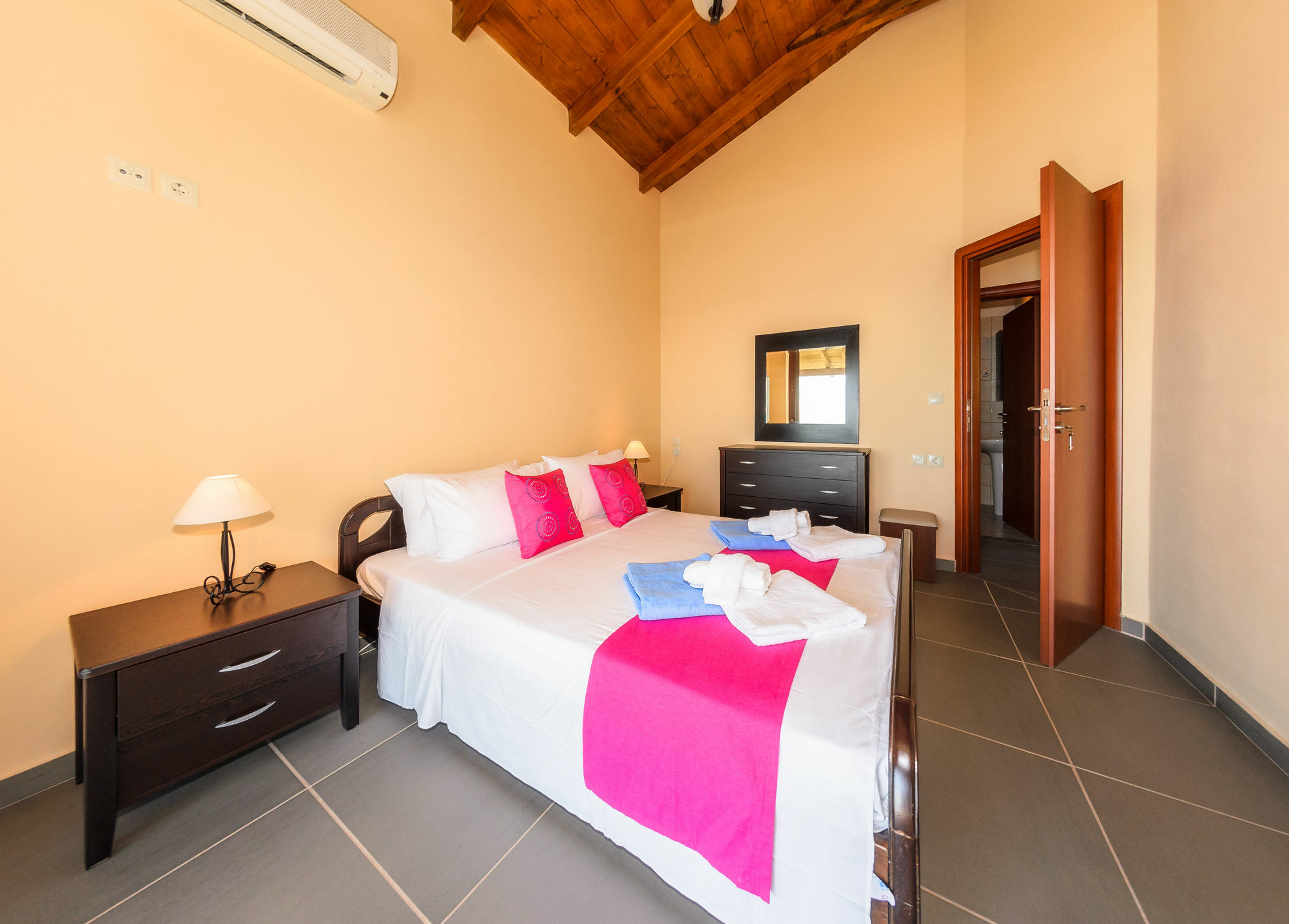 Orient Villas Exclusive Mikro Nisi ภายนอก รูปภาพ